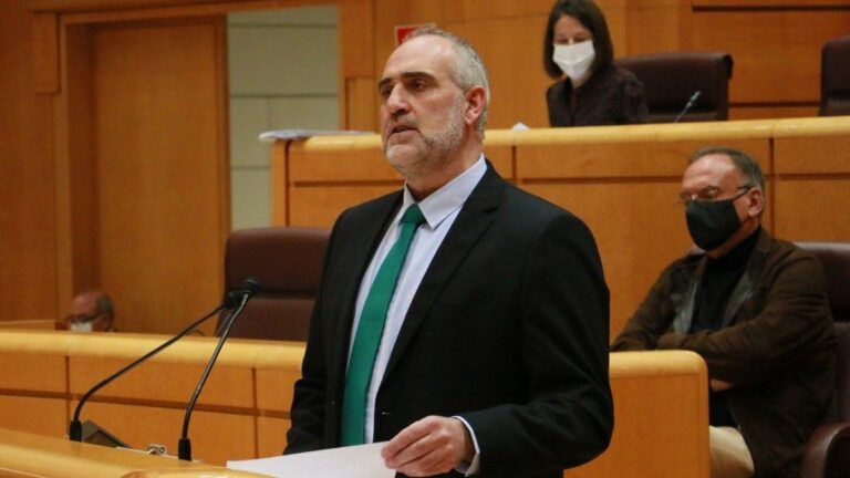 EAJ-PNV pide contemporizar la consideración del lobo como especie de especial protección y aboga por el consenso